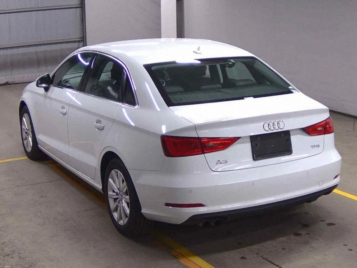 AUDI A3 SALOON 1.4 TFSI AUTO 2015 - Image 4