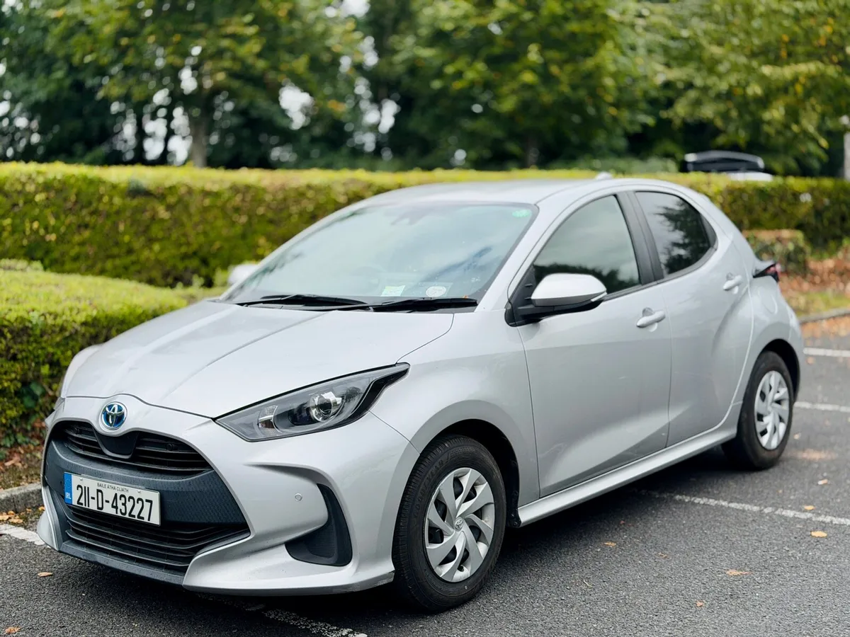 2021 TOYOTA YARIS • HYBRID • NEW NCT - Image 1