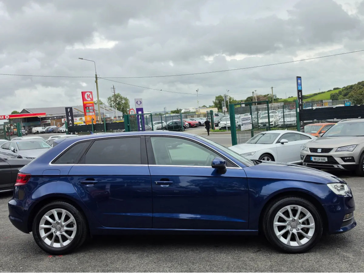 Audi A3 1.4 TFSI PRIVACY GLASS - REV CAMERA  - PAR - Image 5