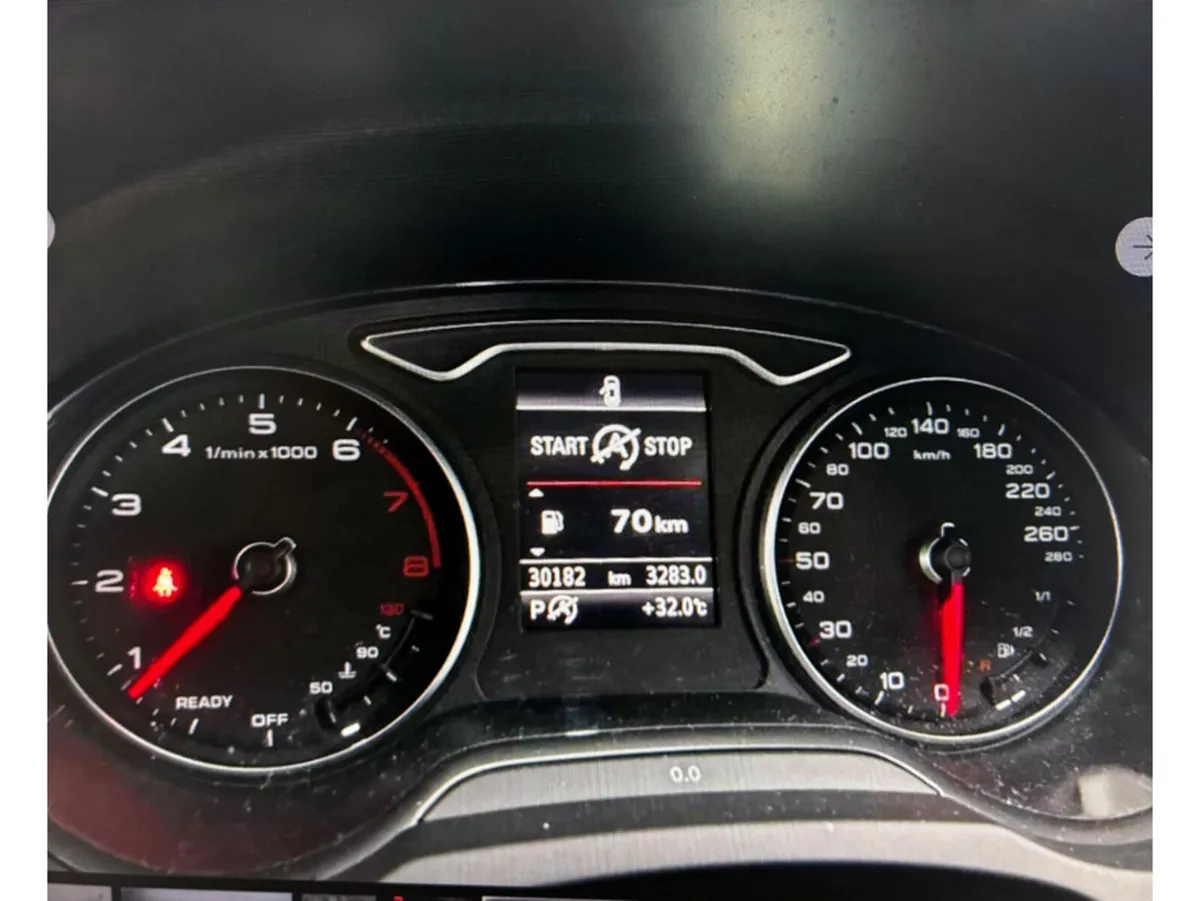 Audi A3 ONLY 30,182KM !! SUNROOF 1.4 TFSI AUTOMATI - Image 4
