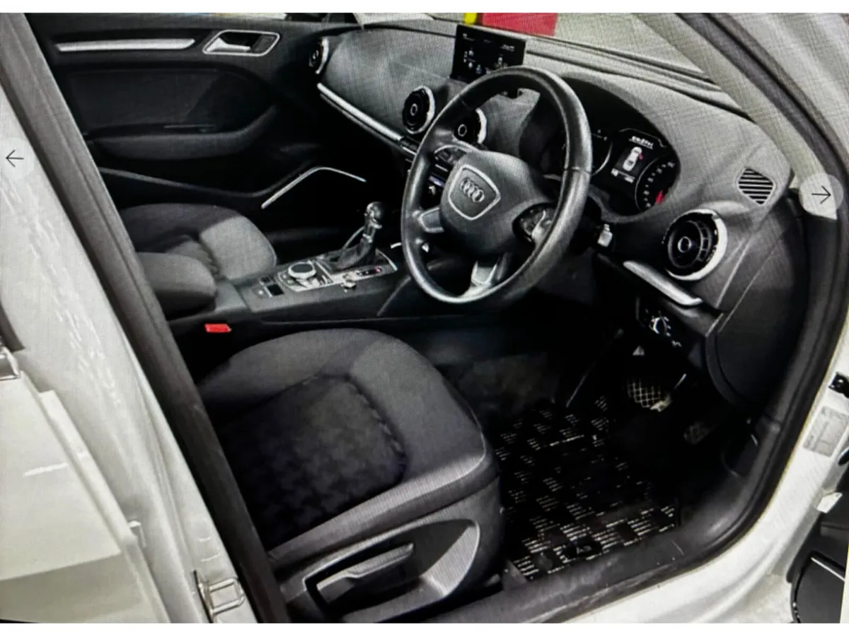 Audi A3 ONLY 30,182KM !! SUNROOF 1.4 TFSI AUTOMATI - Image 6