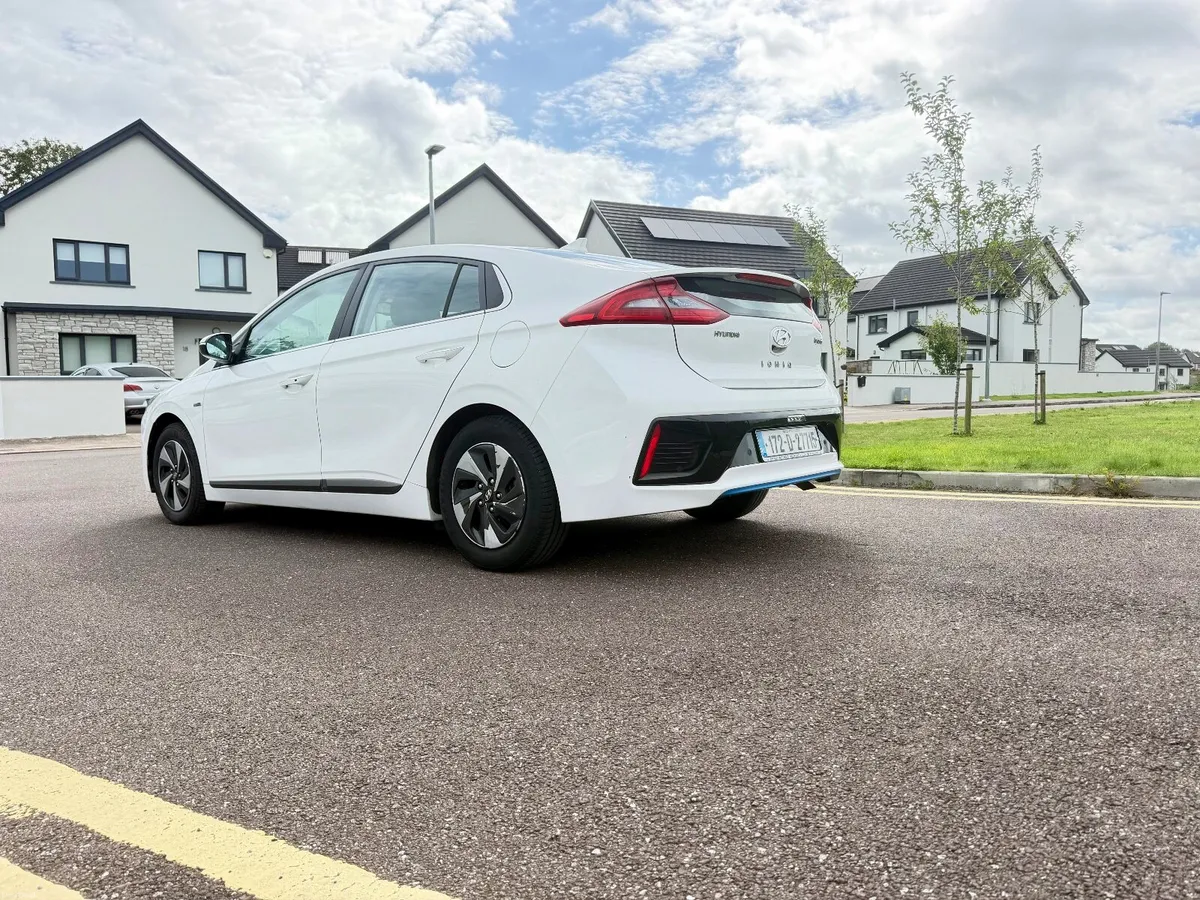 Hyundai IONIQ 2017 - Image 4
