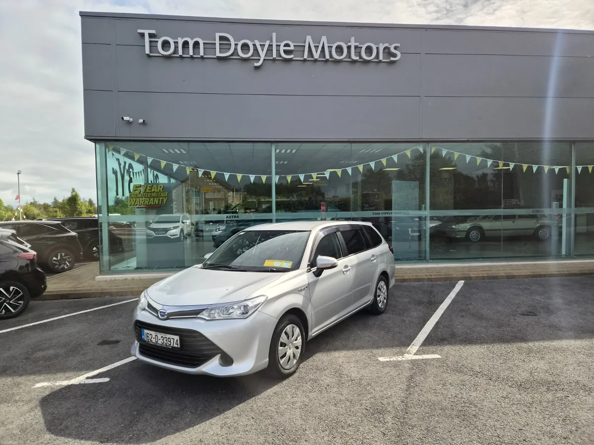 Toyota Corolla Fielder2016 1.5L Petrol Hybrid Auto - Image 1
