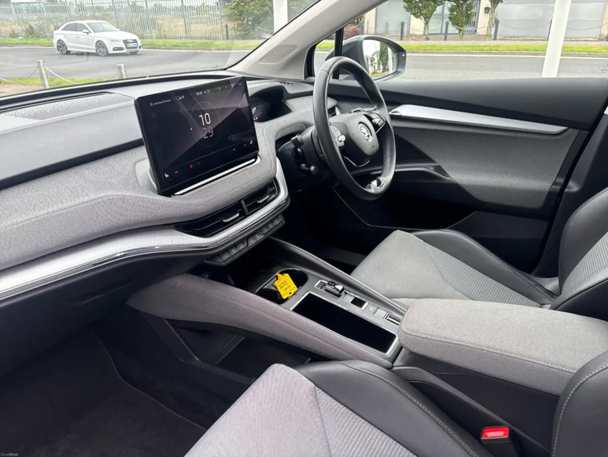 Skoda Enyaq 60 IV 5DR AUTO - Image 2