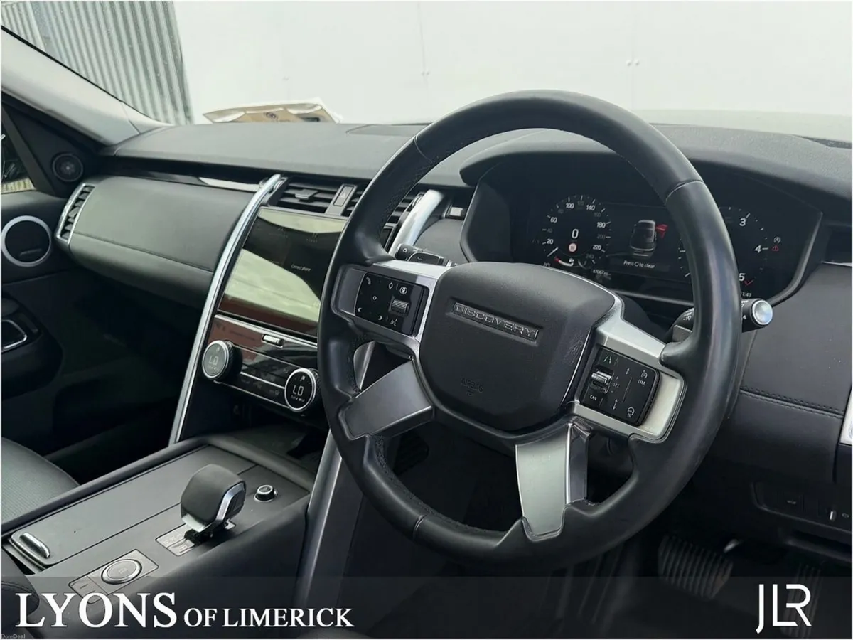 Land Rover Discovery DISCOVERY 3.0 SD6 SE 2 Seater - Image 4