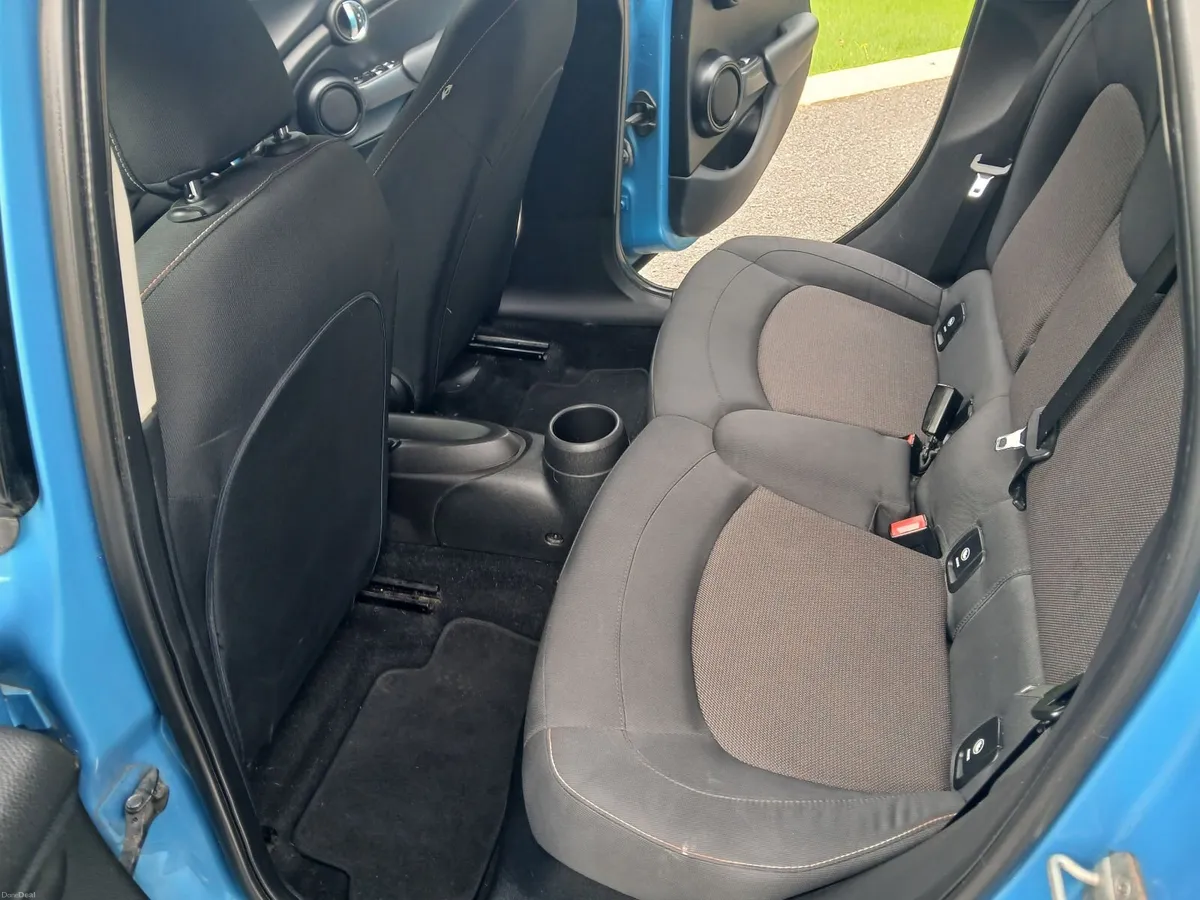 2015 mini NCT 05 27.2 keys mint - Image 2
