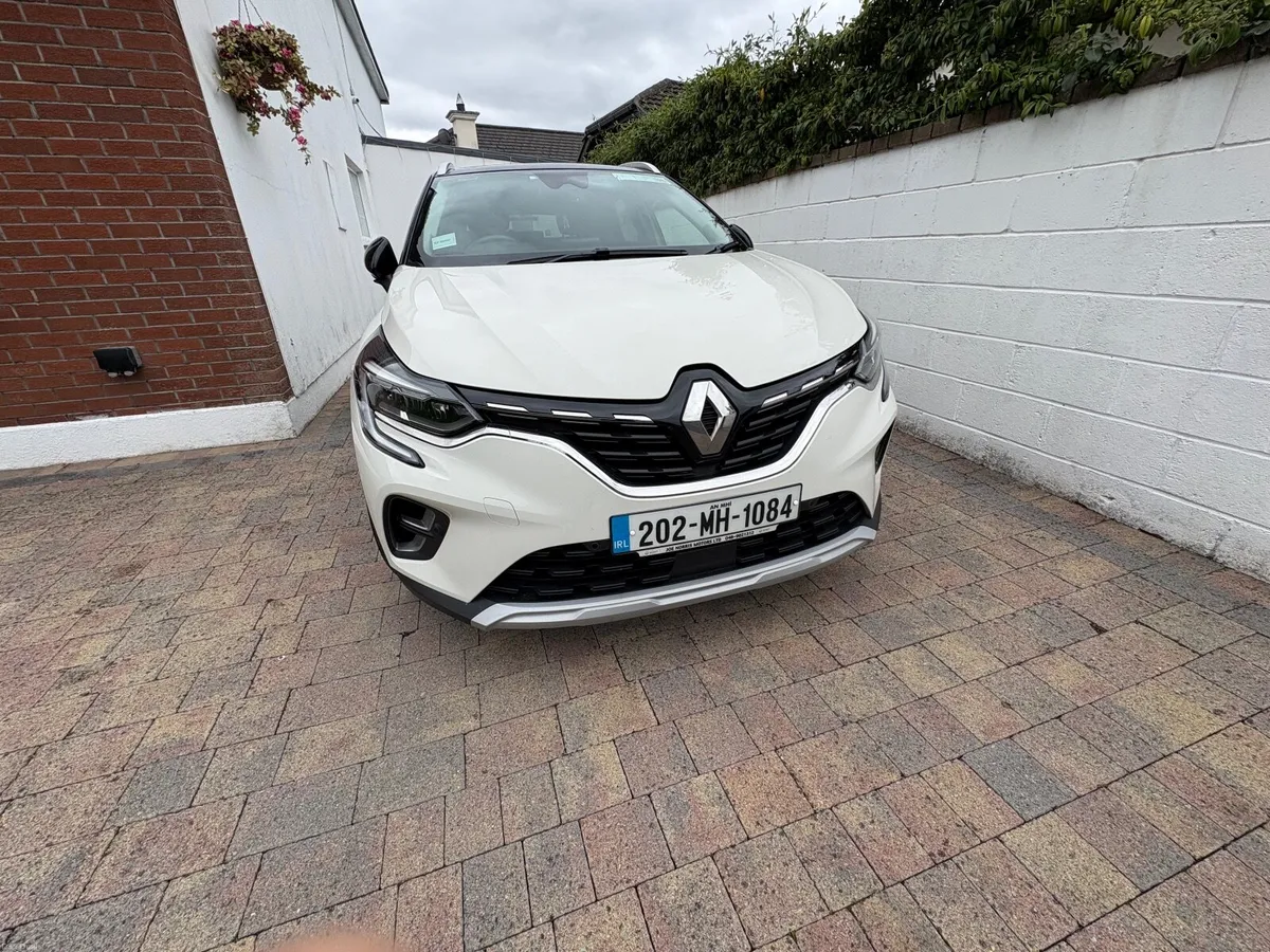 Renault Captur 2020 S edition Metallic White - Image 4