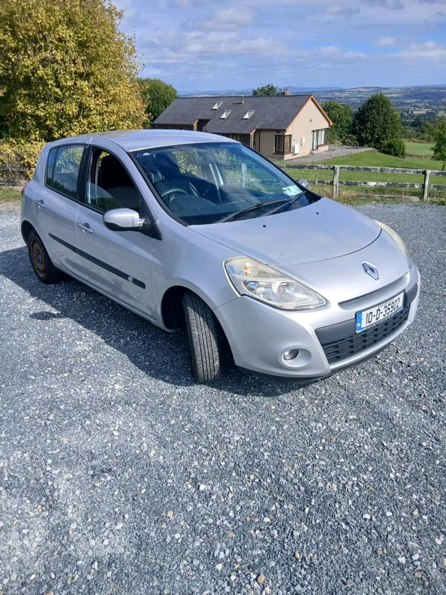 10 renault clio new nct - Image 1