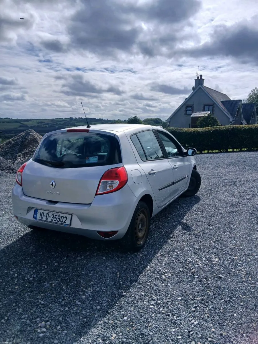 10 renault clio new nct - Image 6