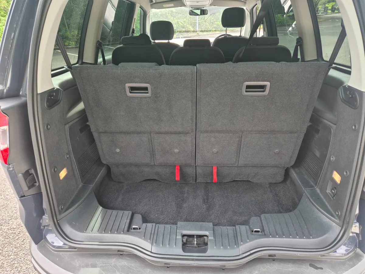 Ford Galaxy 2015 - Image 5