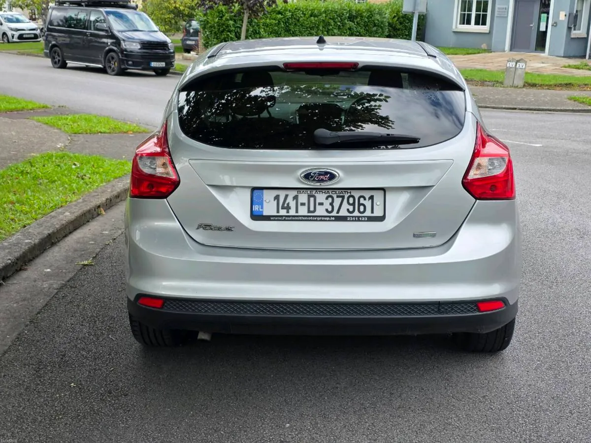 14 Ford Focus Zetec 1.0 Ecoboost 100PS New NCT - Image 4