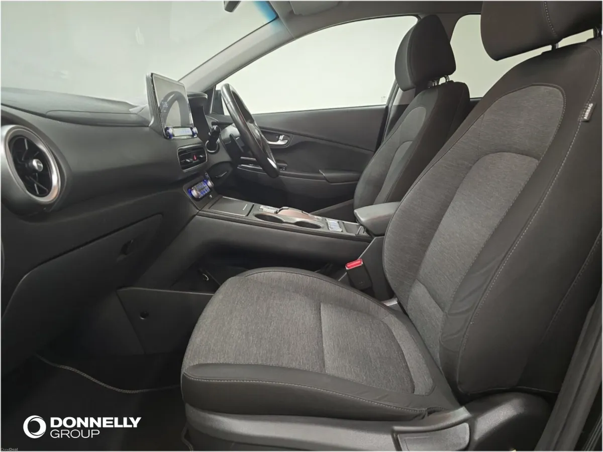 Hyundai Kona 150kW Premium 64kWh 5dr Auto - Image 4