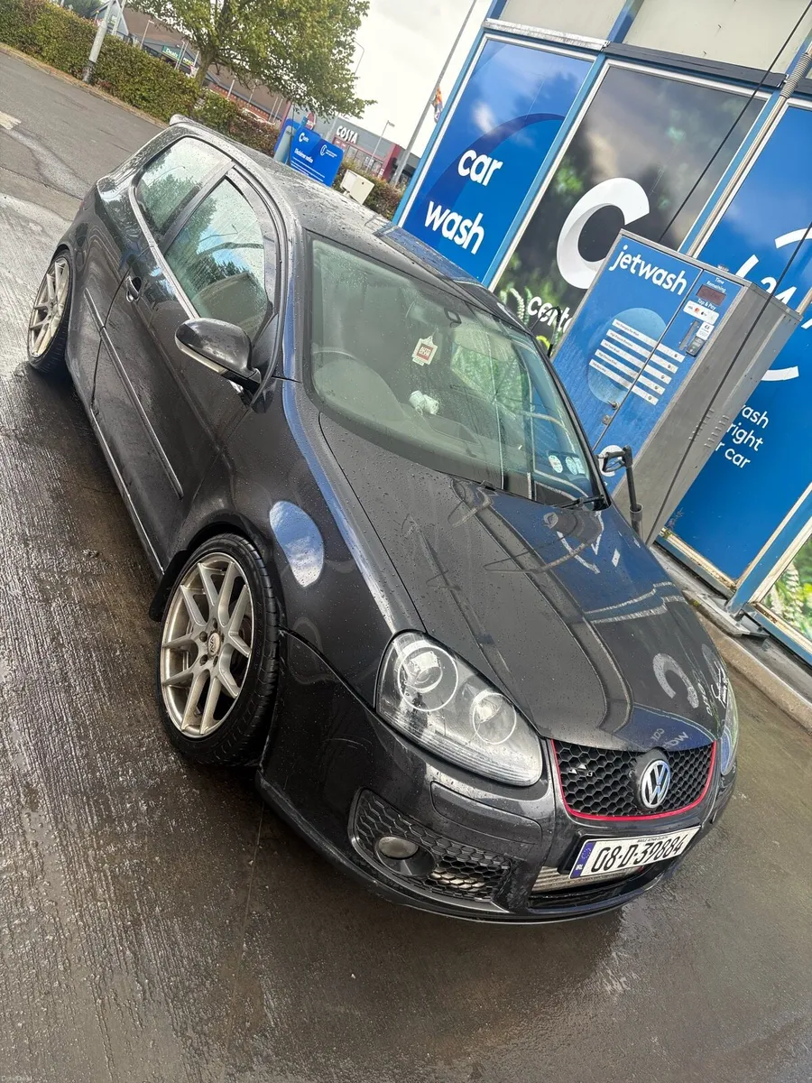Vw golf - Image 1