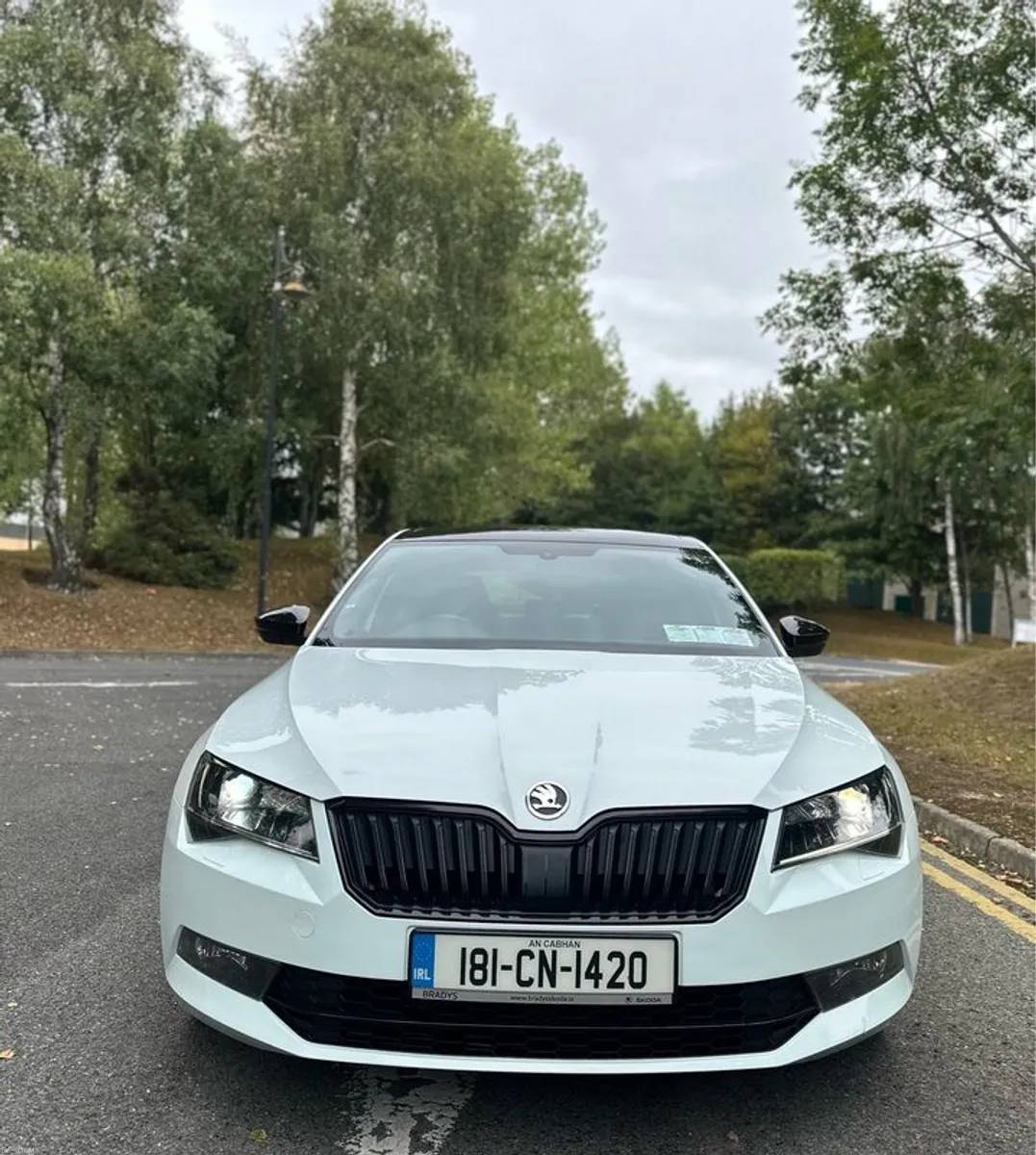 2018 Skoda Superb Sportline Dsg / Pan roof - Image 4