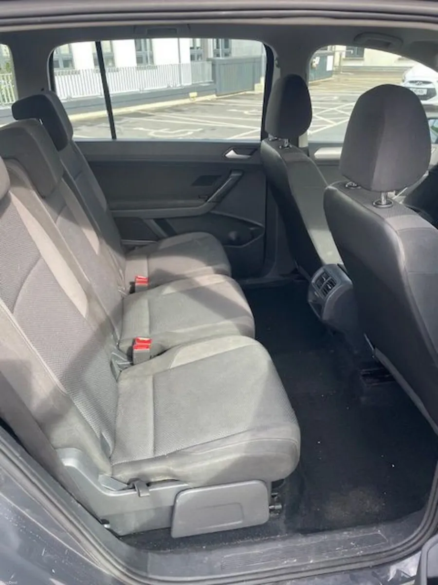 2017 VW Touran 1.6 TDI 7-Seater – Lady Owner - Image 4