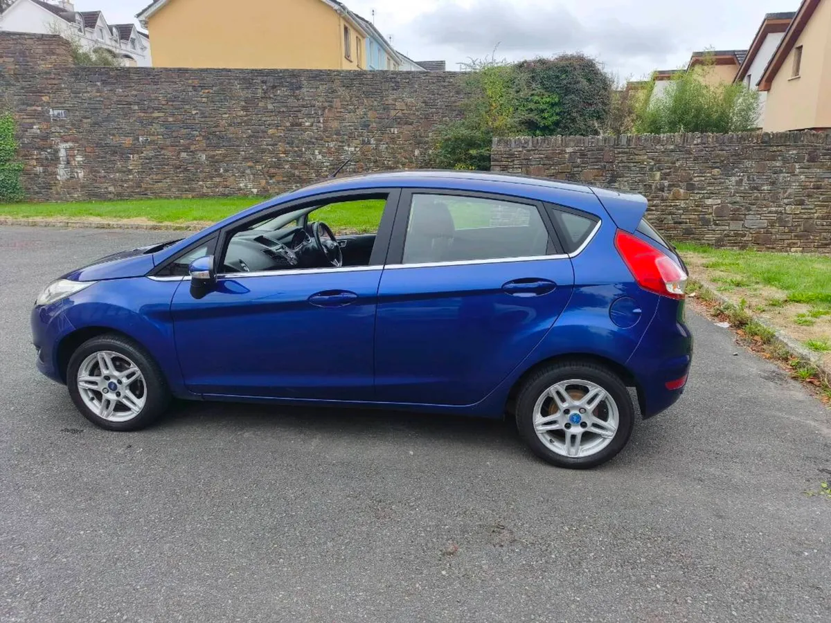 Ford fiesta - Image 3