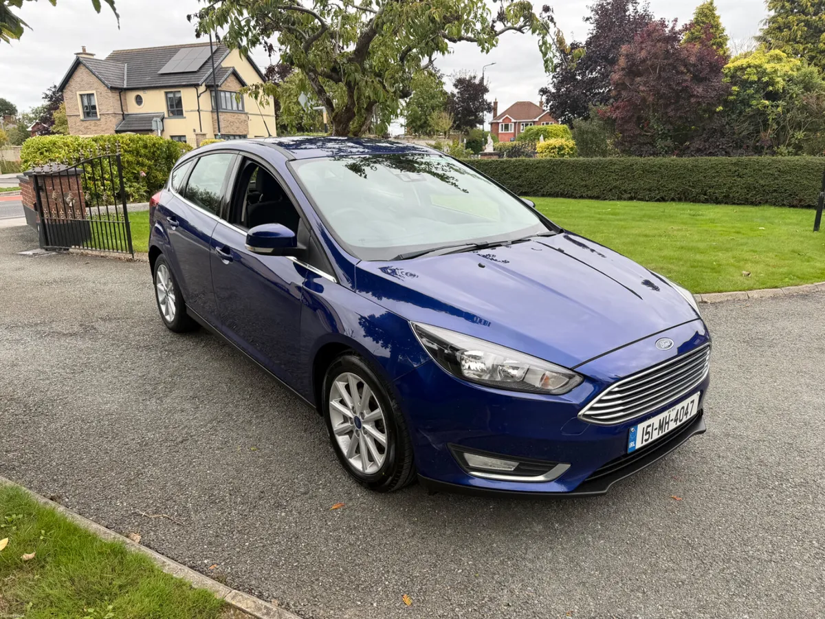 Ford Focus 2015 - Image 2
