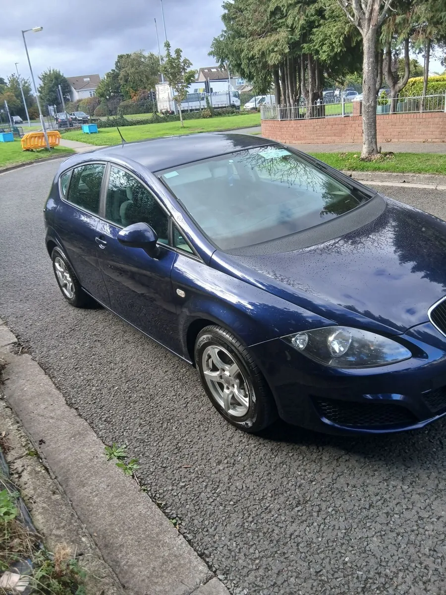 SEAT Leon 2010 - Image 1