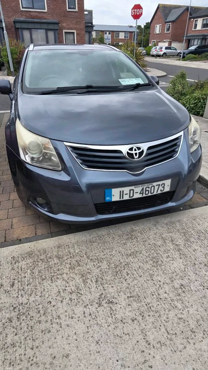 TOYOTA AVENSIS D4D T4 5 DOORS - Image 1