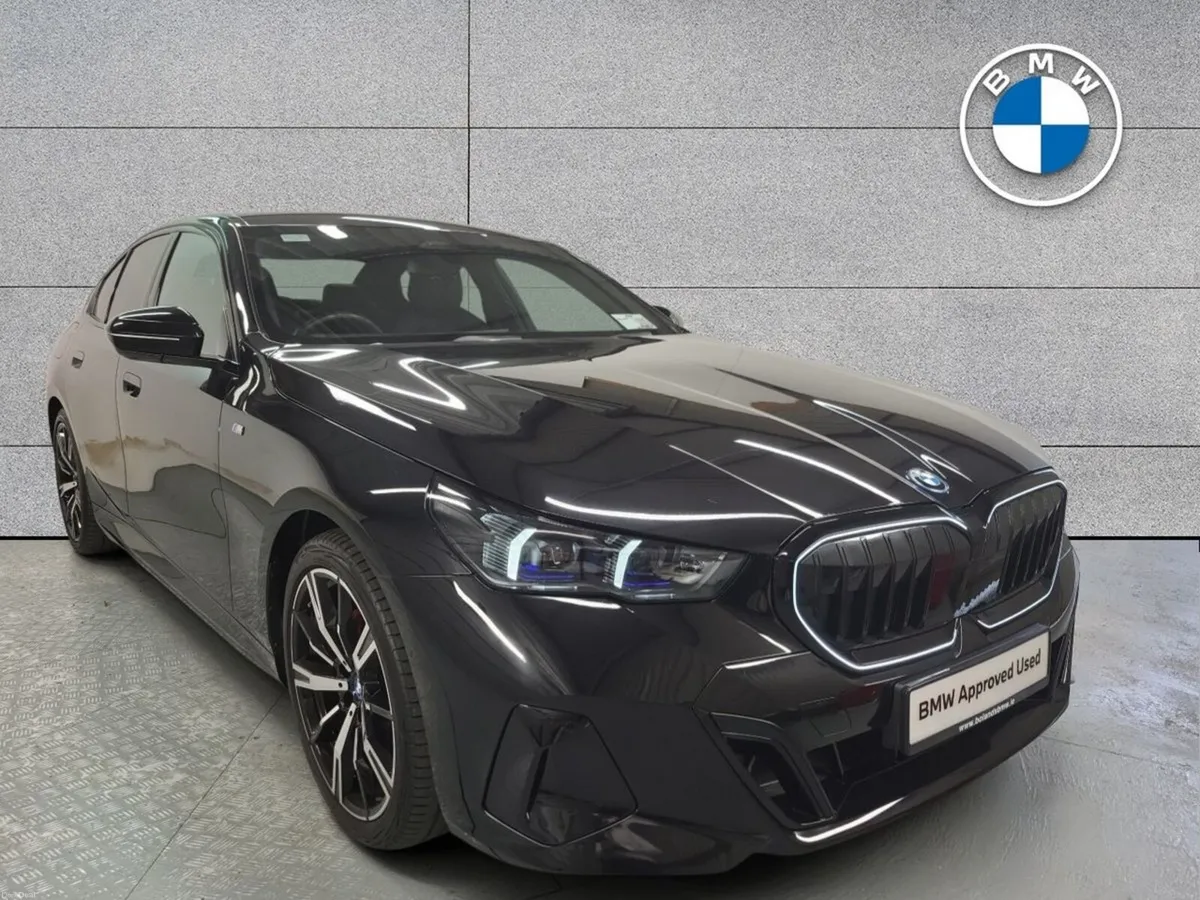 BMW 5-Series 530e M Sport - Image 1