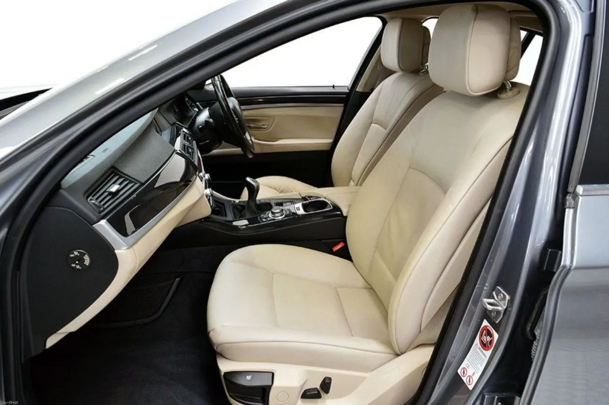 BMW 5-Series 2012 - Image 5