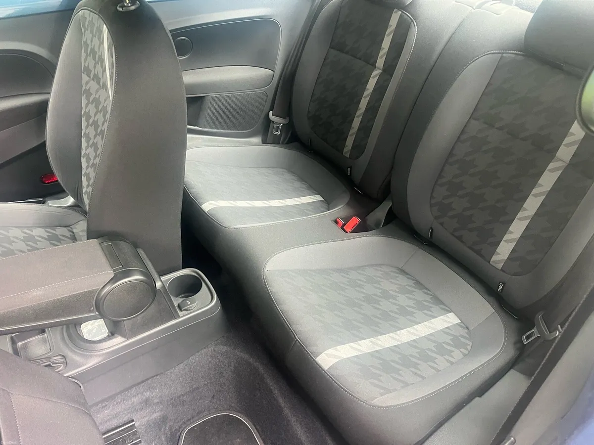 2017 VW BEETLE 1.2 DSG AUTO FRESH IMPORT - Image 5