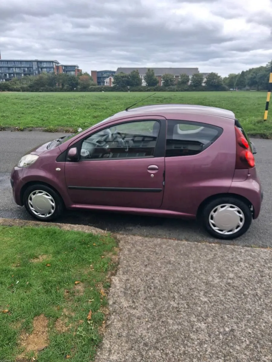 PEUGEOT 107 - Image 4