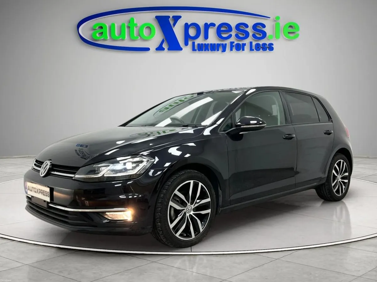 Volkswagen Golf 1.2 	TSI COMFORT LINE, Reversing c - Image 5