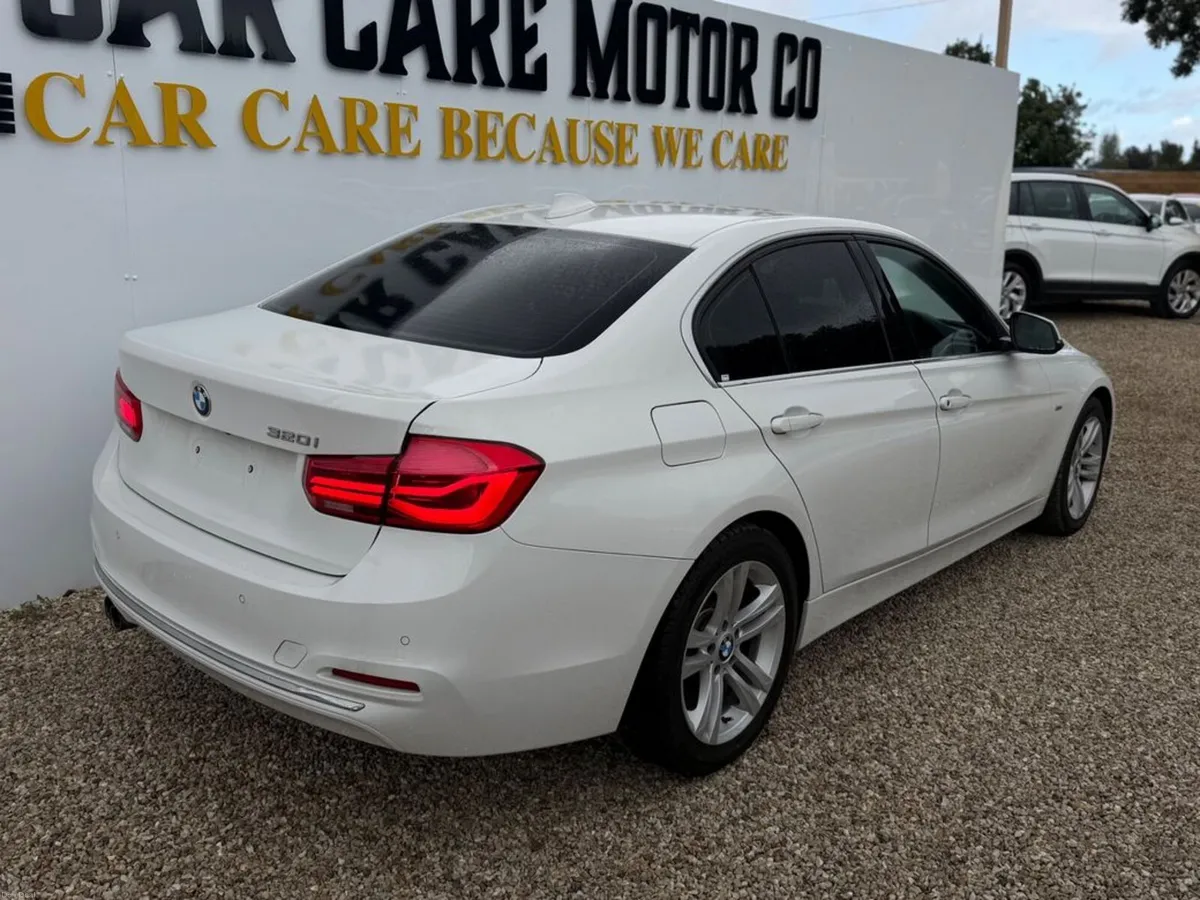 BMW 3-Series 2016 Bmw 320i Luxury Automatic - Image 4