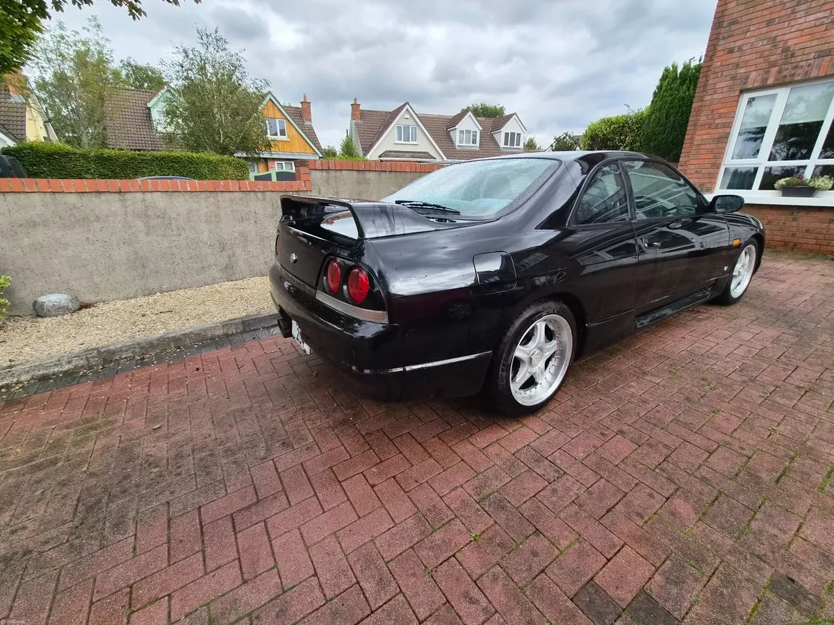 Nissan Skyline R33 GTST - Image 2