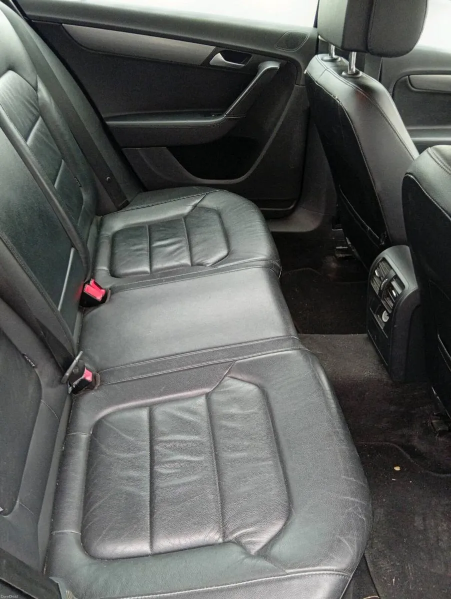 VW Passat - Image 6