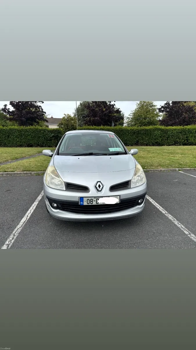 08 Renault Clio - Image 1