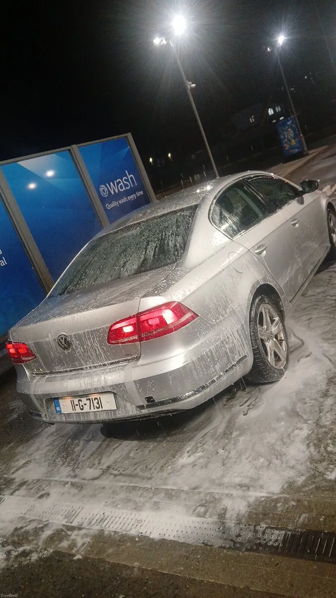 Volkwagon passat - Image 6