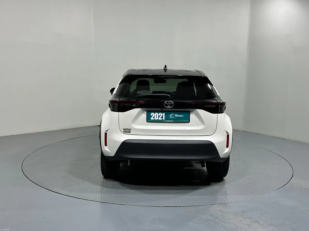 Toyota Yaris Cross High Spec 1.5 Petrol 211 - Image 6