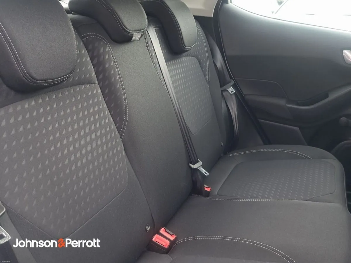 Ford Fiesta 1.0T EcoBoost 100 PS Titanium Auto - Image 5