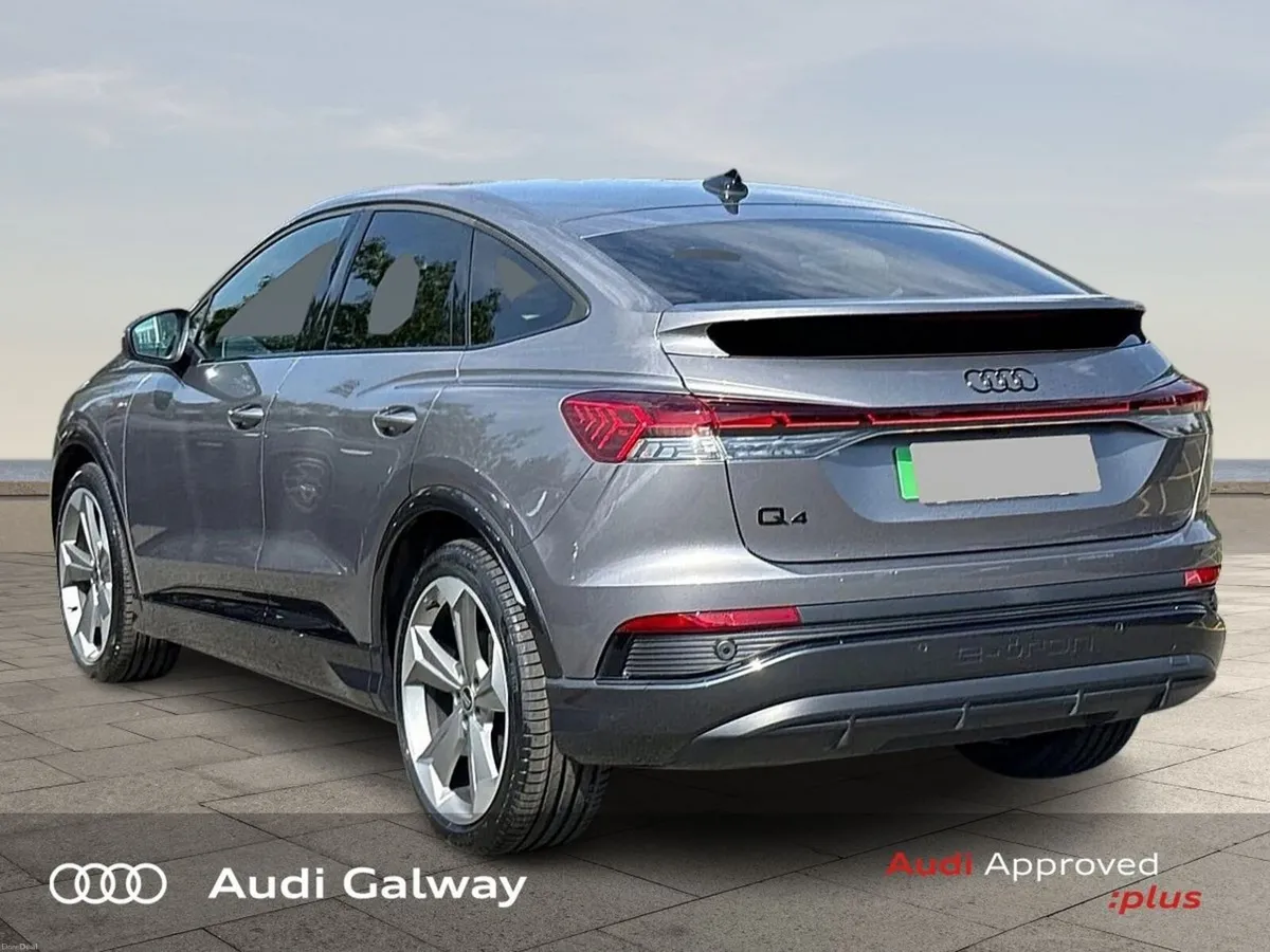 Audi Q4 e-tron €566 p/m - (2026) 45 BLACK EDITION - Image 4
