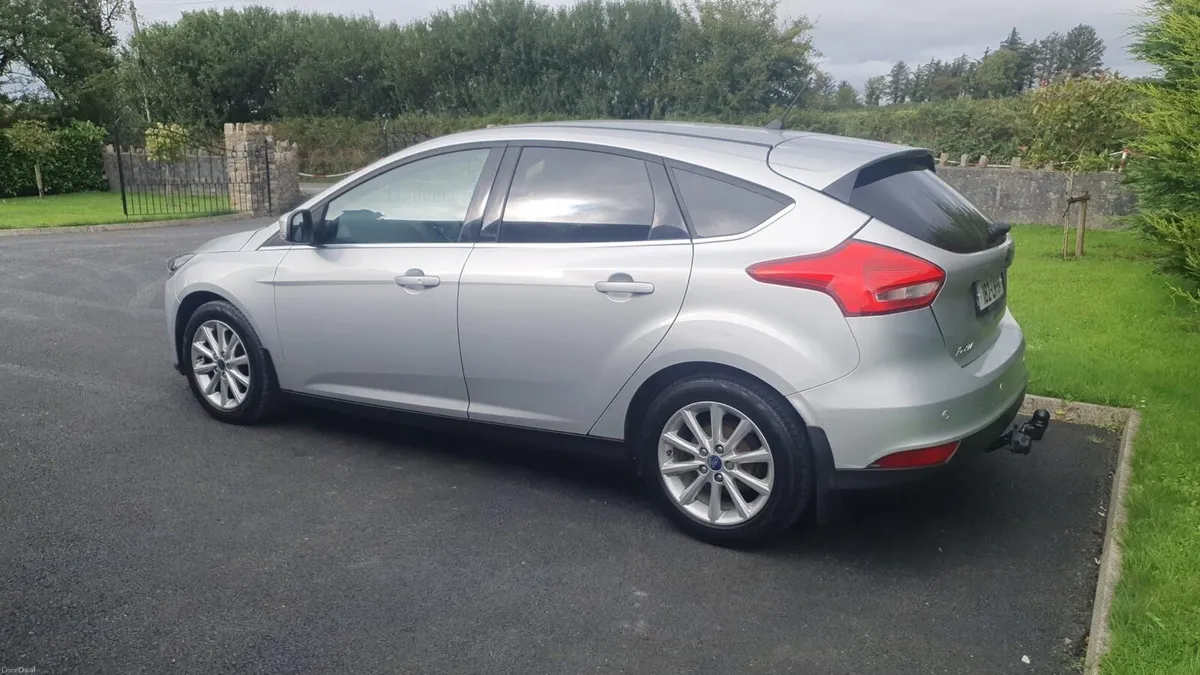 182 Ford Focus 1.5 Diesel Titanium - Immaculate - Image 2