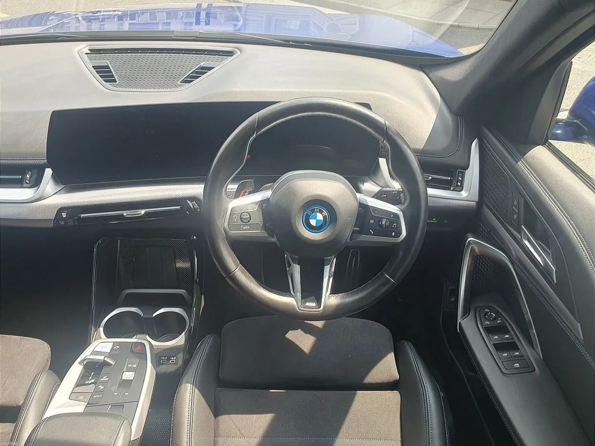 BMW iX1 xDrive30 M Sport - Image 5