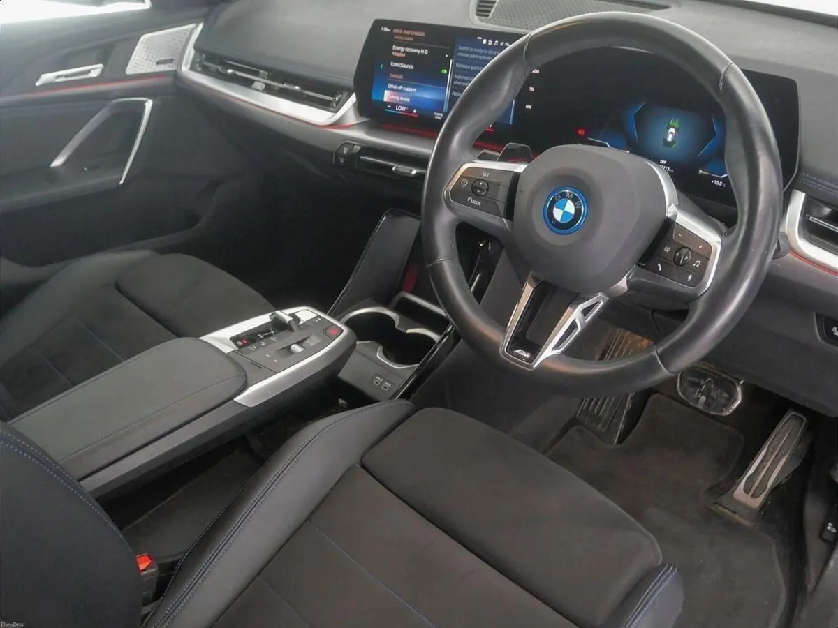 BMW iX1 xDrive30 M Sport - Image 6
