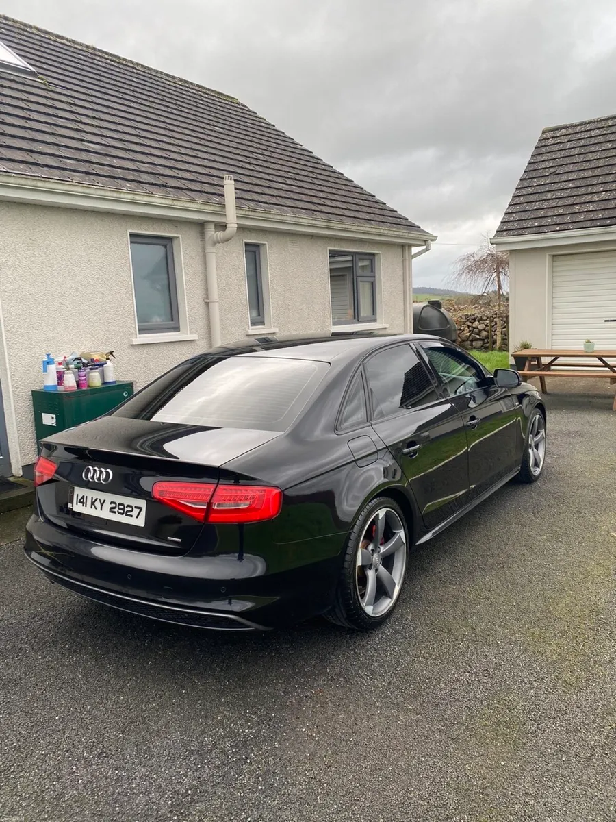 Audi A4 Quattro S line Black Edition - Image 2