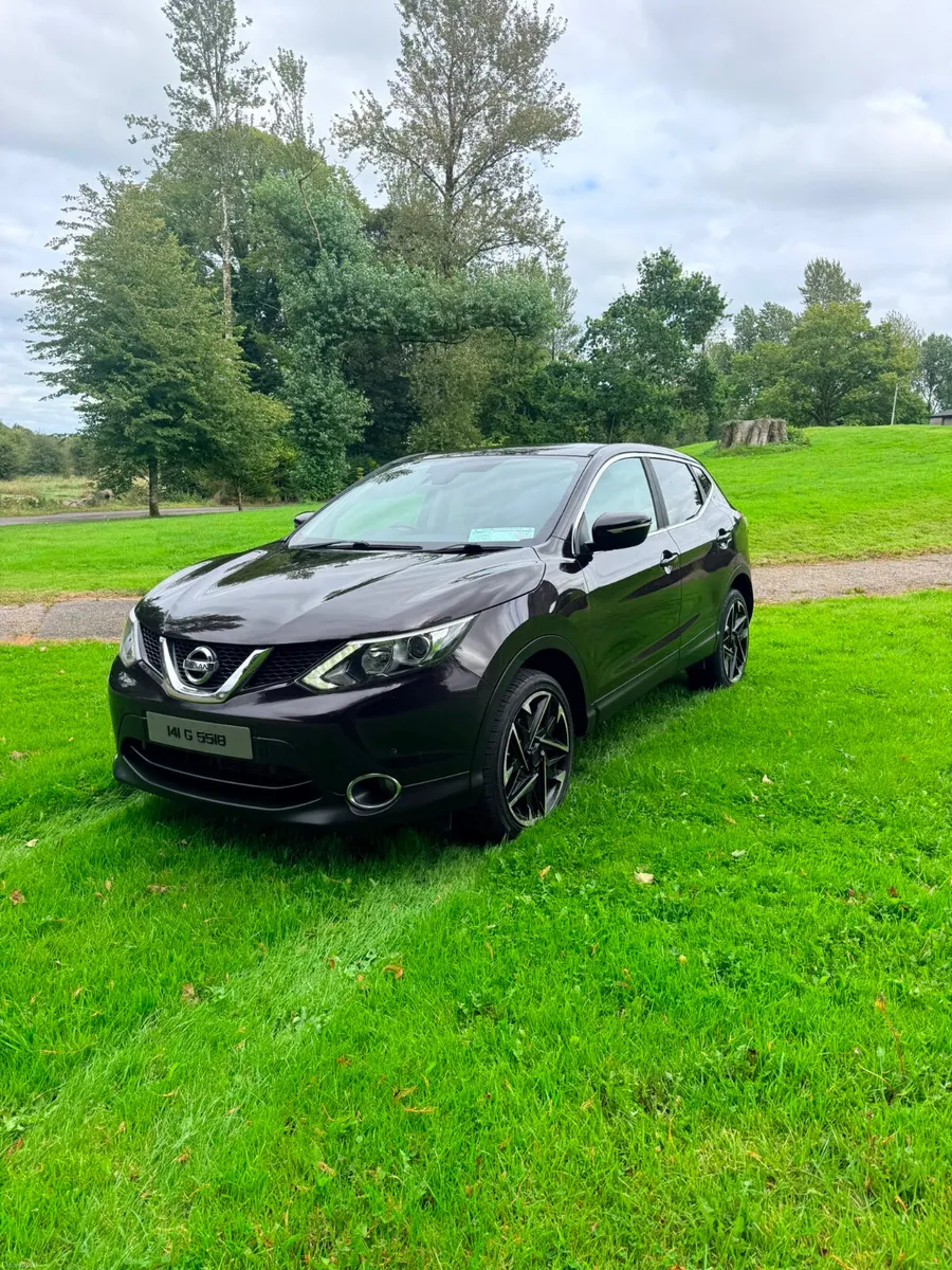 14 Nissan Qashqai 1.2 SVE NCT & Tax - Image 2