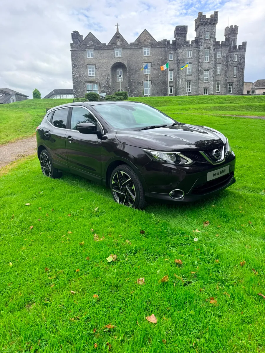 14 Nissan Qashqai 1.2 SVE NCT & Tax - Image 1