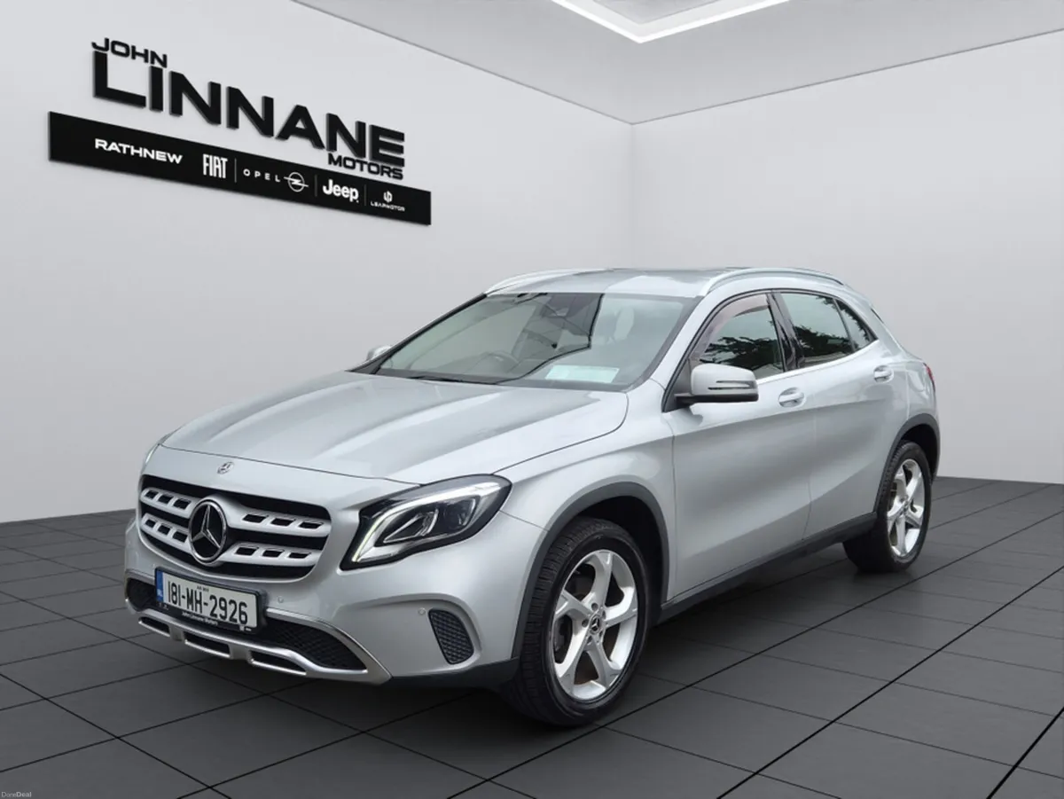 Mercedes-Benz GLA 180 URBAN 5DR AUTO - Image 1