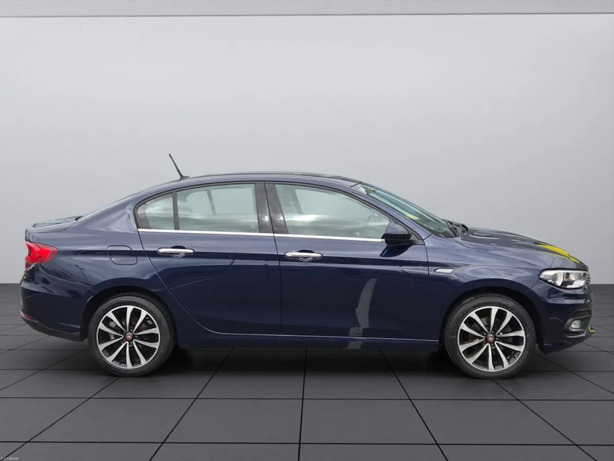 Fiat Tipo SD 1.6 MJ 120HP LOUNGE 4DR - Image 6