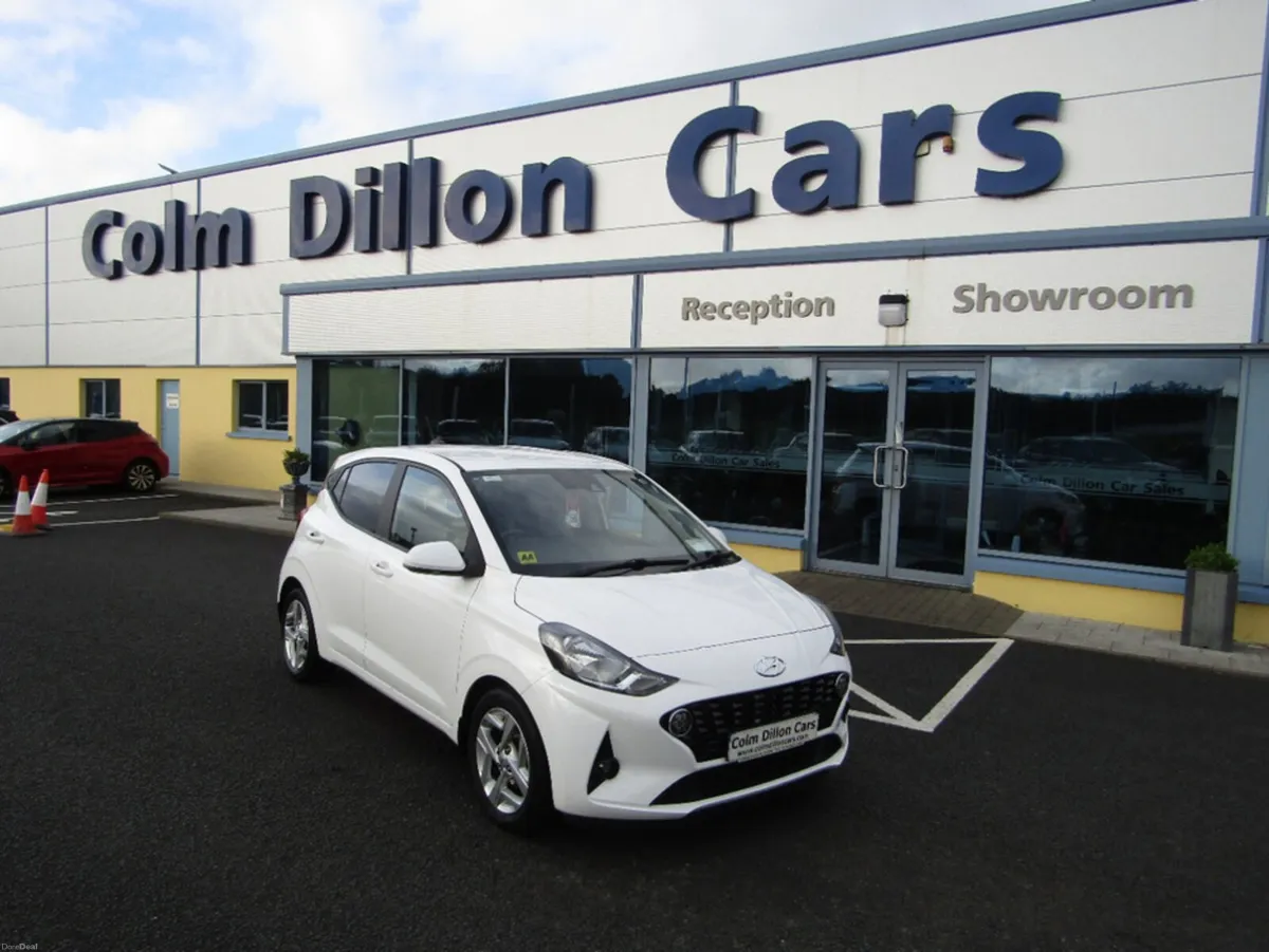 Hyundai i10 DELUXE 5DR - Image 1