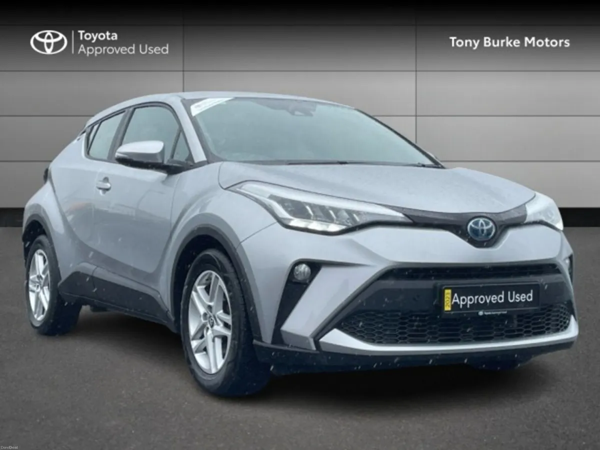 Toyota C-HR Luna - 1.8 Hybrid - Great Features - A - Image 1