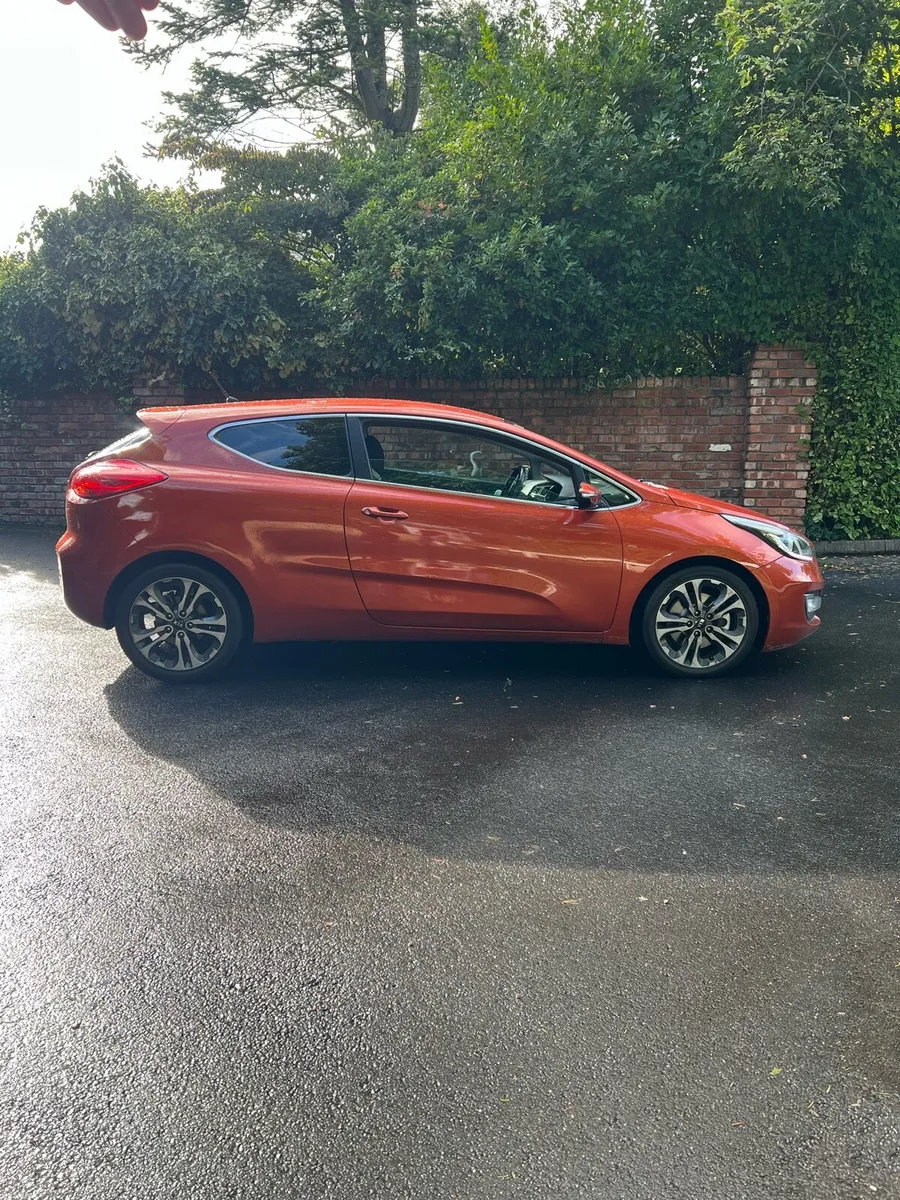 Kia Pro’Ceed (NCT 09/27)(IMMACULATE) - Image 3