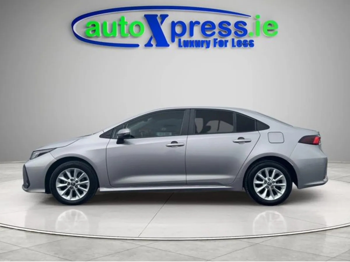 Toyota Corolla 1.6P Aura Saloon 4DR - Image 6