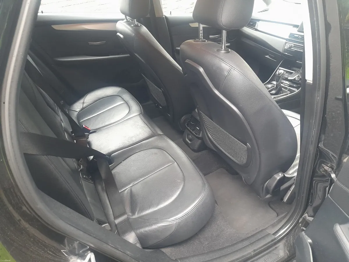 BMW 2-Series 2015 - Image 6
