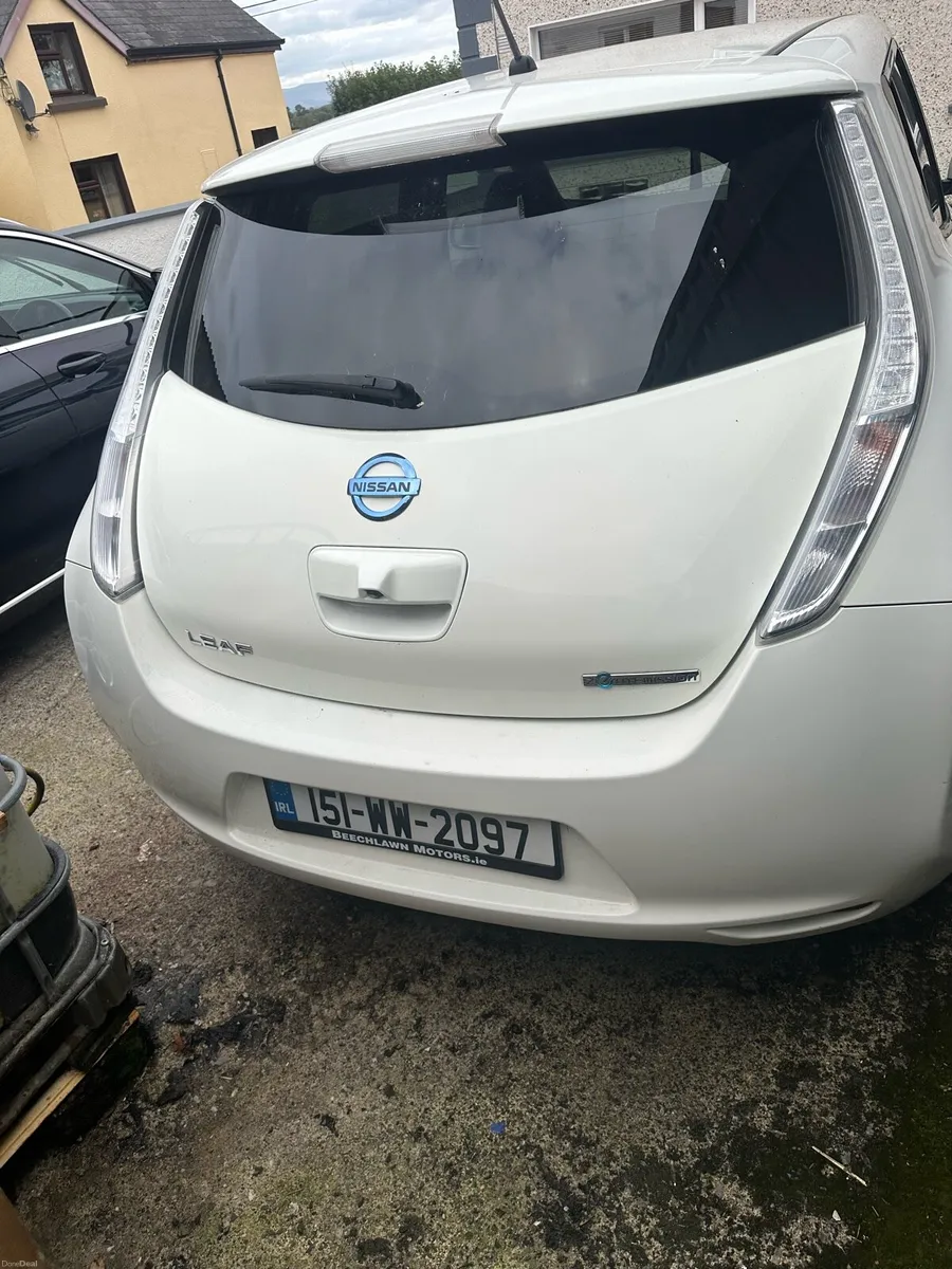 2015 Nissan Leaf. - Image 3